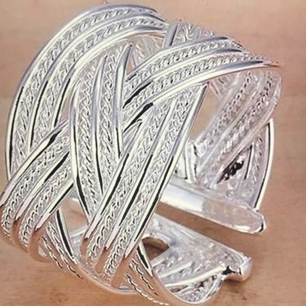 Brand New Women’s Sterling Silver 925Claw Ring - Picture 1 of 5